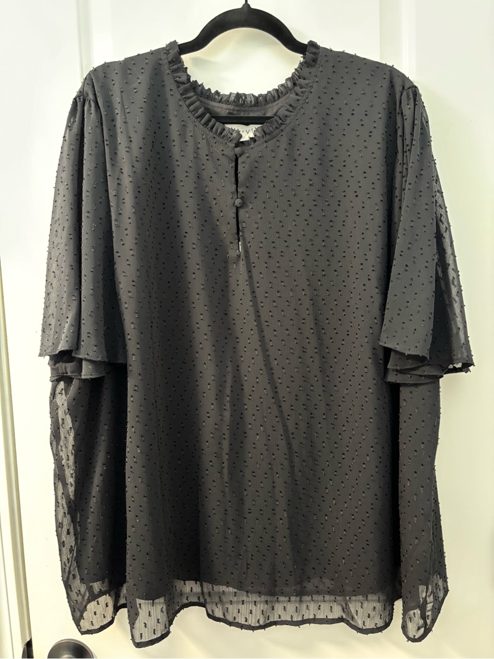 Ava & Viv NWT Black Textured Short-Sleeve Blouse - 4x